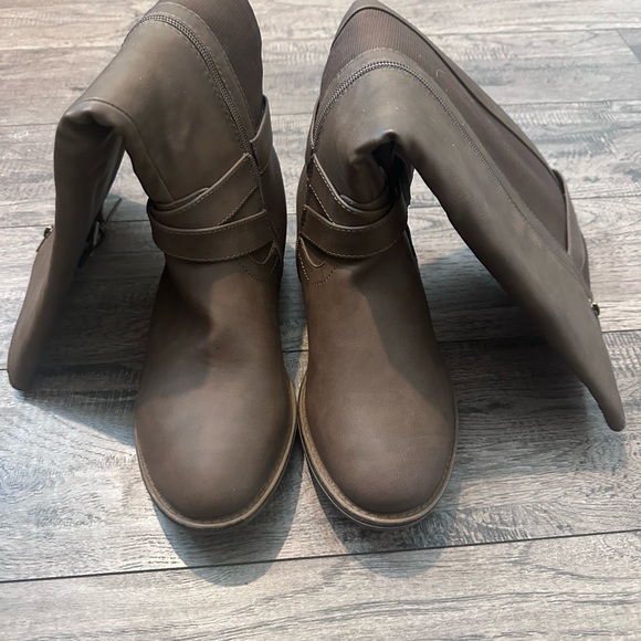 Lane Bryant Brown Over the Knee Boots - Picture 2 of 3